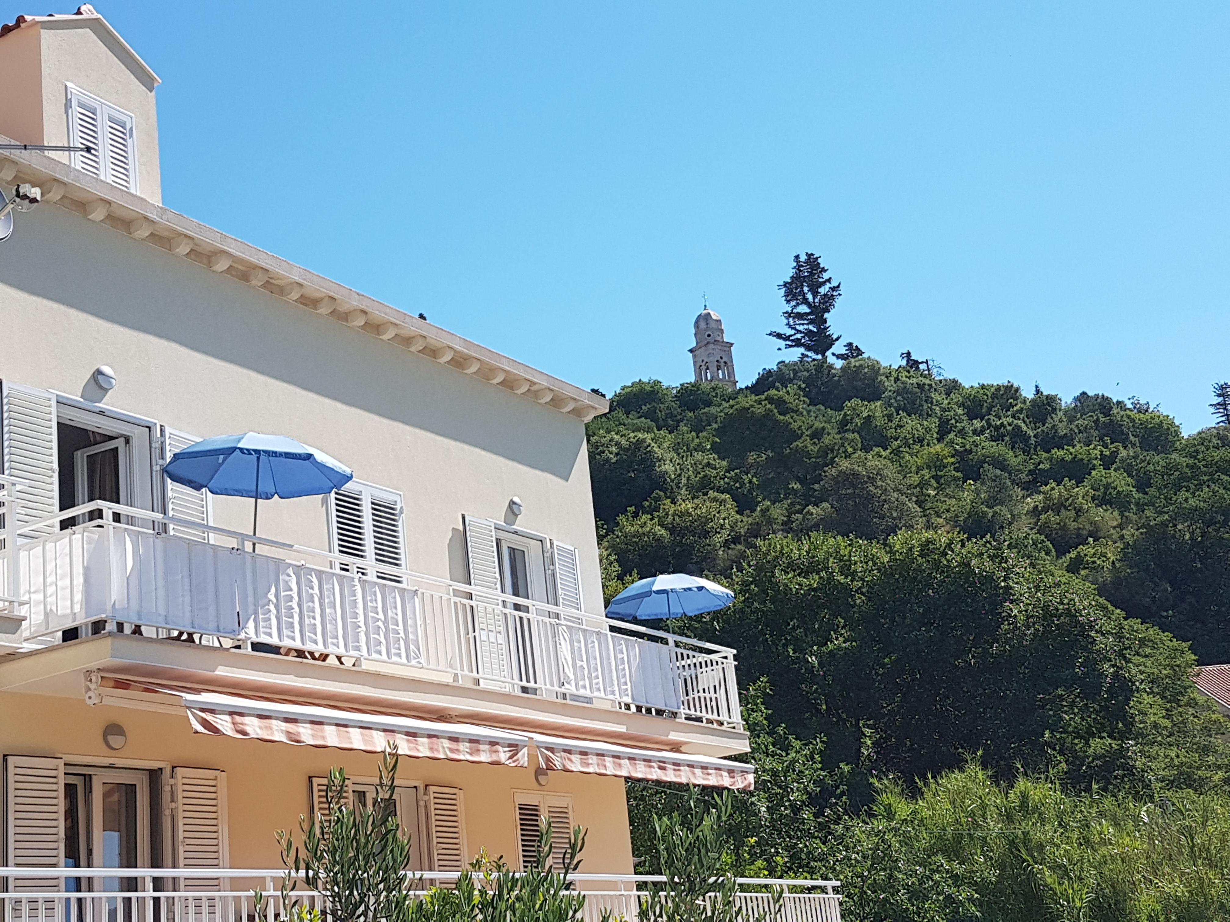 Apartments Silvija Mokošica エクステリア 写真